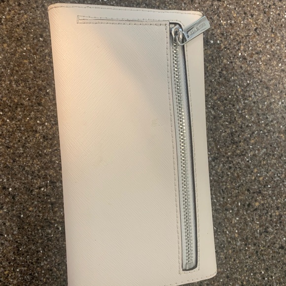 Michael Kors Wallet White New - Picture 3 of 3